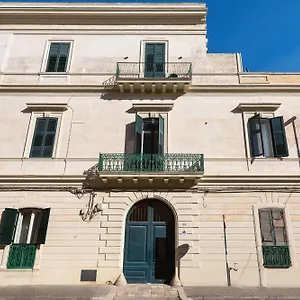 Liberty Barocco , Lecce Italia